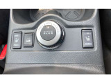 ALLMODE4X4i 「AUTOモード」を選べば、路面が変化しても安定した走りができます。「2WDモード」「LOCKモード」も選べます。前席シートヒーターとヒルディセントコントロール装備してます。