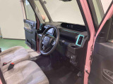 納車前にはプロのメカニックが点検、整備を行いますので安心してお乗り頂けます!!