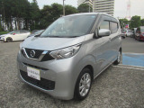 【納車前点検】法定12ヶ月点検+エンジンオイル&エレメント交換+ワイパーリフィル交換等を弊社整備工場にて実施。