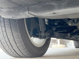 お車を安心してお乗りいただく為には、足回りの定期点検が欠かせません。サービスサポート(有償保証)では無料点検もご提供しており、安心のカーライフをお過ごしいただけるサポート体制が整っています。