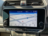 リーフ専用9インチ画面のNissanConnectナビは充電スポットの自動更新やHDMI接続端子を新設/USBポートを増設、さらにスマホアプリと連動、Apple CarPlayにも対応対応しています。