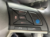 【アダプティブクルーズコントロール(ACC)】アクセルを踏まなくても、設定した速度で走行したり、先行車との車間距離を適切に維持する追従走行できます!機能には限界があるためご注意ください。