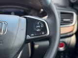 ハンドル右側スイッチは、ホンダセンシングの機能の一つ、「アダプティブクルーズコントロール」です。