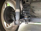 お車を安心してお乗りいただく為には、足回りの定期点検が欠かせません。サービスサポート(有償保証)では無料点検もご提供しており、安心のカーライフをお過ごしいただけるサポート体制が整っています。