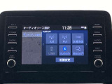 ブルートゥースに接続することにより、スマホに入ったお気に入りの音楽を車内で楽しむことができます♪あると本当に便利な機能になっています!