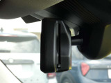 ETC2.0一体型の自動防眩機能付きバックミラー!後続車のヘッドライトの眩しさを自動で軽減してくれます!