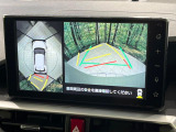 【パノラマモニター】専用のカメラにより、上から見下ろしたような視点で360度クルマの周囲を確認することができます☆死角部分も確認しやすく、狭い場所での切り返しや駐車もスムーズに行えます。