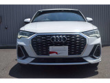 Q3  35 TDI クワトロ Sライン ディーゼルターボ 4WD