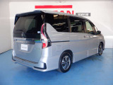 セレナ 1.2 e-POWER ハイウェイスターV 
