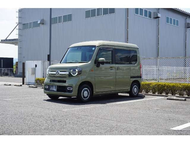 N-VAN +スタイル ファン