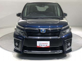 「フロントマスク」です。車の印象を決めるのは【顔】。この車の顔つきは、きっとあなたにピッタリ!?