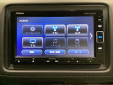 ナビゲーションはフルセグTV対応のGathers純正メモリーナビを搭載しています。Bluetoothオーディオ機能がありますので、スマートフォンなどの音楽も再生できます。