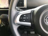 【ステアリングスイッチ】左です。ステアリングから手を離さず、運転に集中したまま手元でオーディオ操作等が出来ます。
