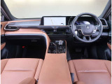 クラウンスポーツ 2.5 Z E-Four 4WD 