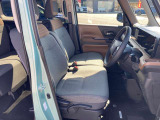 運転席からの視界もよくどなたがお乗りになられても運転しやすい車両になっています☆