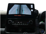 パノラミックビューモニター装備!サイドビュー/車両に取り付けたフロント、サイド、バックカメラの映像を合成しての映像を画面上に表示させることで、低速時の運転を補助する装置です。車両本体の取扱書もお読みく