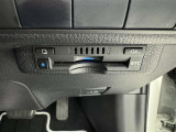 ETC車載器付きです。高速道路の料金所もスムーズに通過できます。