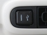 USB&HDMI差し込みあります。