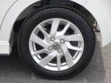 【タイヤ】 【純正14インチアルミホイール】《155/65R14》専用のアルミなのでお車のイメージぴったりですね!