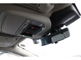 スバルの安全運転支援システム:新世代アイサイト搭載!スマートリヤビューミラーとドライブレコーダー装備!より安心・安全!