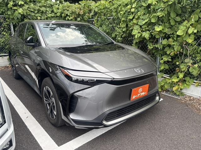 トヨタ bZ4X 