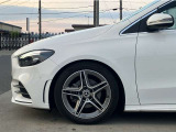 お気軽にお問い合わせください。Tel:075-325-0440 Mobile:070-2313-8676  中古車担当:時女まで