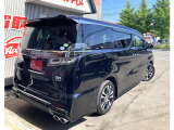 ヴェルファイア ハイブリッド 2.5 ZR E-Four 4WD 