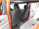 愛知ダイハツではお車をご購入頂いた後が本当のお付き合いのスタートだと思っています。 ですので定期点検や車検もお得なパックをご用意してお客様に頼りにされるダイハツディーラーを目指しています☆