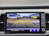 後方確認はバックカメラにお任せ♪後退時に便利で、駐車が楽になります♪