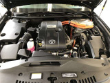 駆動方式はFR!排気量は2500cc!エンジンルーム内も高品質カー洗浄技術「まるまるクリン」実施済みです!