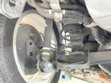 お車を安心してお乗りいただく為には、足回りの定期点検が欠かせません。サービスサポート(有償保証)では無料点検もご提供しており、安心のカーライフをお過ごしいただけるサポート体制が整っています。