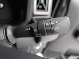 ダイハツディーラーでは「ダイハツ認定U-CAR」という基準を設け、車選びに詳しくないお客様でも「安心して選べる」をご提供しています。