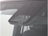 サポカーは、高齢運転者を含めたすべてのドライバーによる交通事故の発生防止・被害軽減対策の一環として、国が推奨する新しい自動車安全コンセプトです。詳しくは販売店スタッフまでおたずねください。