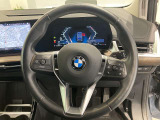また、正規認定中古車は、エマージェンシーサービスが自動付帯。24時間365日、皆様のカーライフをサポートいたします。確かな安心のうえで、「駆けぬける歓び」をご堪能ください。