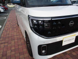 LEDライトやフォグランプを装備