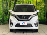 弊社では、全車『修復歴なし』のお車のみ取り扱っております。専任バイヤーによる厳選した仕入れの後、入庫後の車両チェックを行い、ネクステージが認定した高品質な中古車をご提供しております。