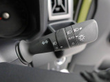 ダイハツディーラーでは「ダイハツ認定U-CAR」という基準を設け、車選びに詳しくないお客様でも「安心して選べる」をご提供しています。