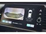 バックカメラが装備されており、後方の安全確認はもちろんのこと狭い場所での駐車や雨の日・夜間など視界の悪いコンディションでのストレスの軽減にもなります!
