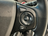 【アダプティブ・クルーズ・コントロール】予め設定した車速内でクルマが自動的に加減速。 前走車との適切な車間距離を維持しながら追従走行し、高速道路でのドライバーの疲労を軽減してくれる嬉しい機能付♪