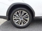SUBARU認定U-Carは、全車12ヶ月点検、車検などの法定点検を実施。スバル専門メカニックが確かな技術で最大88項目にわたりチェックしており品質、安心を支えます!