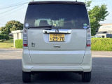 初めてお車に乗られる方、車の事が良くわからない方など納車時に丁寧にメンテナンス方法、注意点などをお伝えしております。給油口の開け方からチェックランプ、オイル交換の必要性!など何でもお伺い下さい!