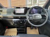 運転席周りの視界もよくハンドルも軽い取り回しなのですごく運転がしやすい車です。