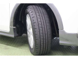 タイヤサイズ 205/60R16。