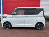 4WD+プロパイロットで高速道路のドライブにゆとりと自信の走行が可能ですね!プロパイロットなら家族の会話が弾みます。
