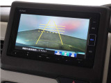 ◆バックカメラ◆リバースにするだけで映ります、後方の安全確認や、狭い駐車場での車庫入れ、雨の日や夜間など視界の悪い時に便利です!安全にバックする為には欠かせない装備です。