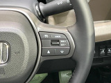 【アダプティブクルーズコントロール】高速道路での長距離走行が楽に!!自動で速度を保つクルーズコントロールが、衝突軽減システムと連携し、前方の車両を感知して車間を保つように速度調節してくれます!!