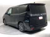 納車後もお客様へは「安心・安全・快適」にお乗りいただけますように、お渡し前に車検整備を実施してからお渡しを致します。 整備内容や交換部品などに付いては、スタッフまでお尋ねください。