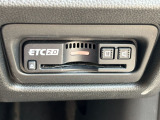 ETC2.0車載器のお写真です。高速道路など、有料道路を通過する際には大変便利な装備ですね♪