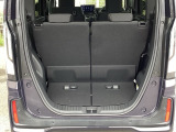 低床で開口部が広いため、重い荷物も持ち上げやすく、積み込みがスムーズに行えます。