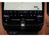 【エアコン】 各操作スイッチなども使いやすい位置に配置されています。